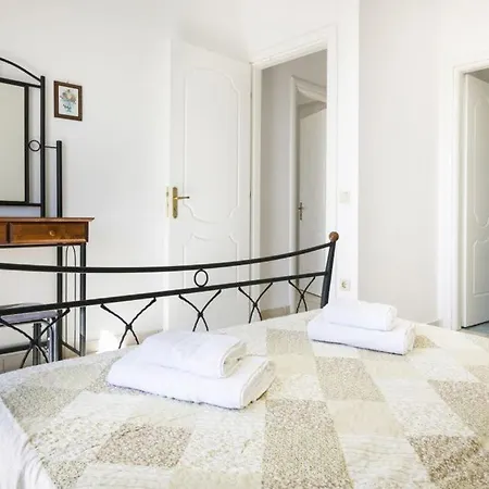 Kleismata Sleeps 6 Villa *